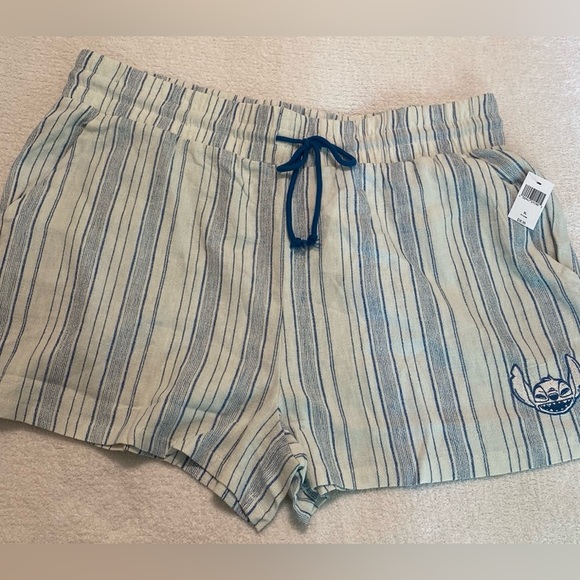 Disney Parks Lilo and Stitch drawstring shorts women’s XL NWT - Picture 7 of 7